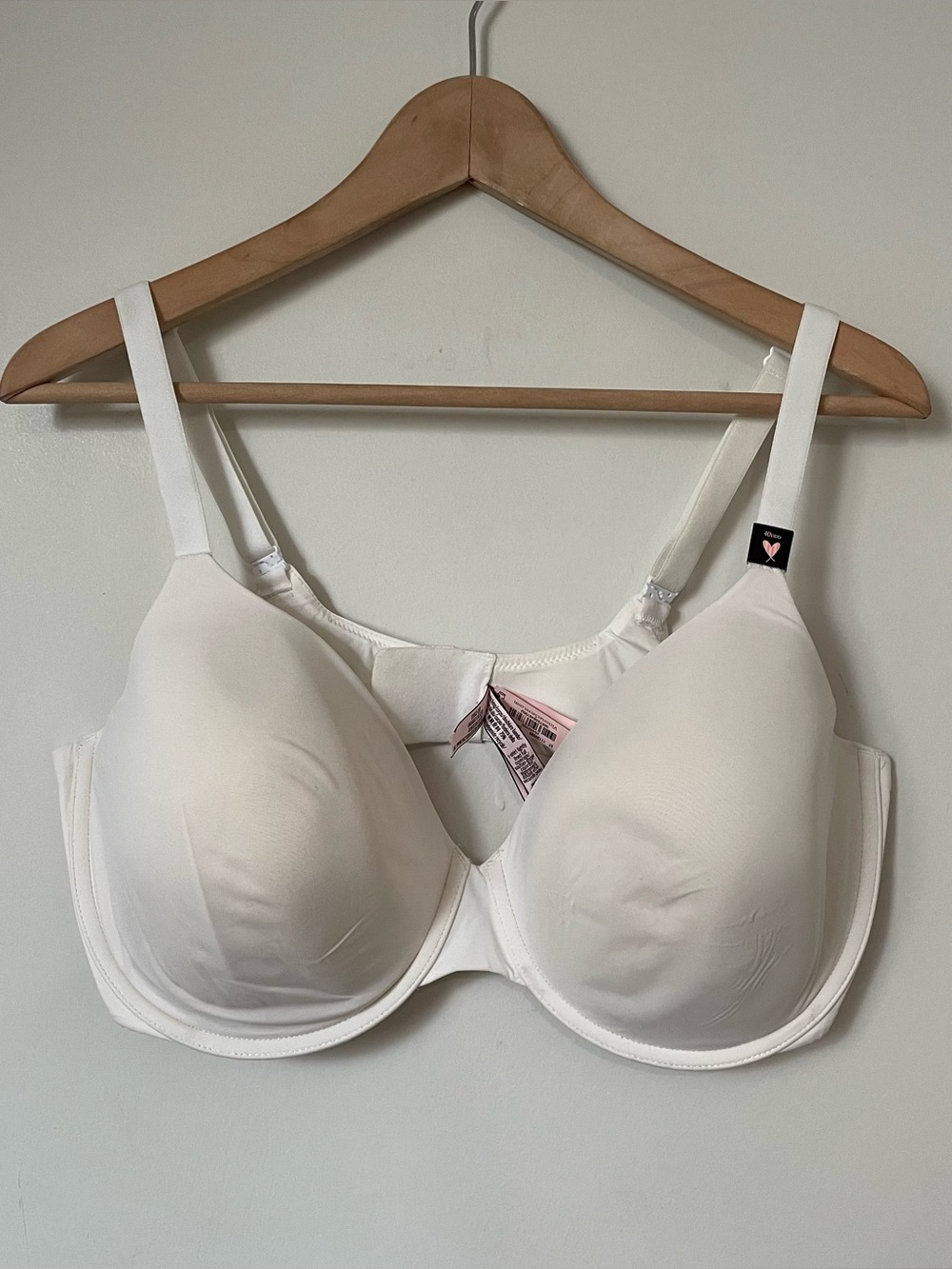 Victoria Secret T-Shirt Smooth Lightly Lined Full-Coverage Bra White 40DDD NWT - Picture 2 of 6